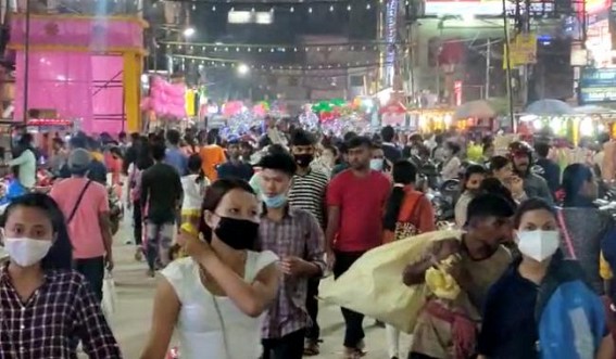 Agartala City Remains Crowded on Durga Puja Eve : Pre-Celebration begins as Maha-Panchami is Tomorrow